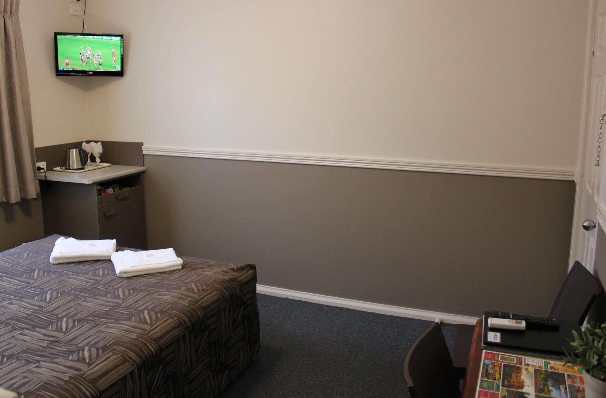 توومبا City Motor Inn المظهر الخارجي الصورة